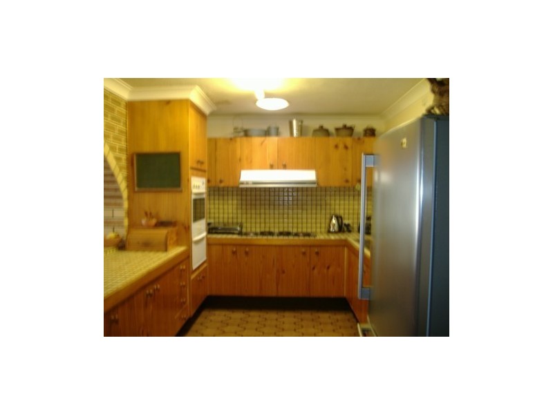 7 Gretel Drive, Mermaid Waters QLD 4218