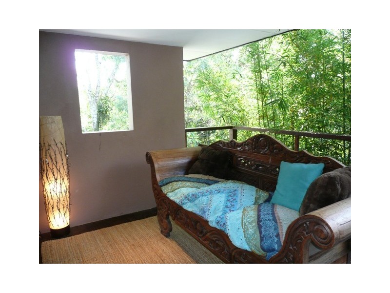 2 Edelsten Court, Carrara QLD 4211