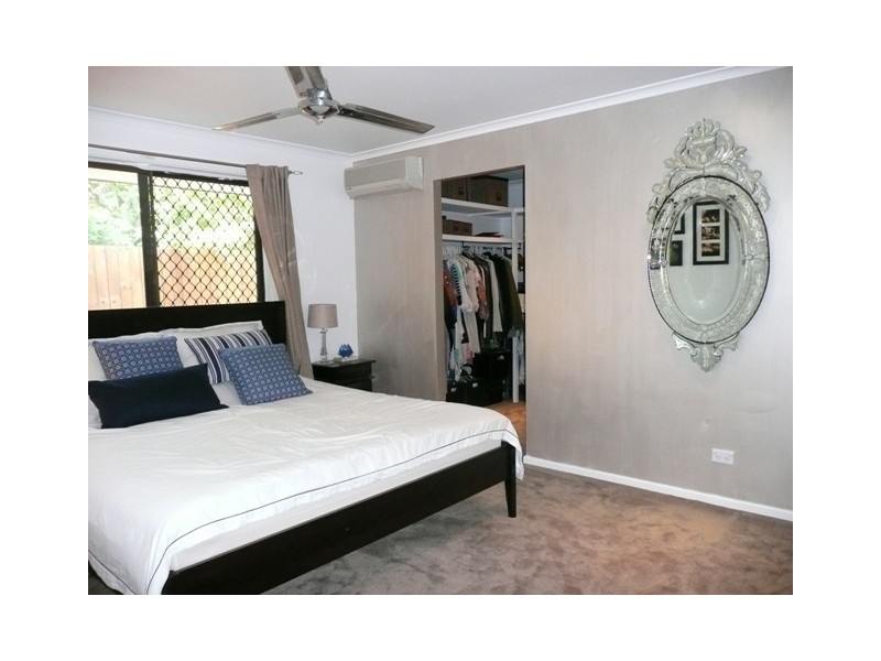 2 Edelsten Court, Carrara QLD 4211