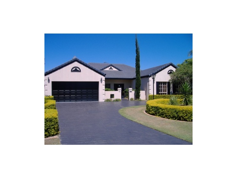 32 Kirralee Drive, Robina QLD 4226