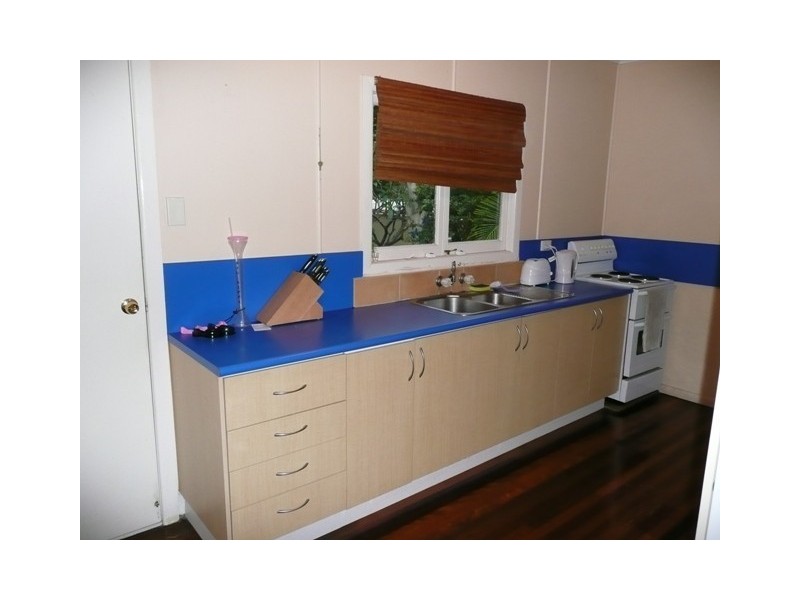 60 Dolphin Avenue, Mermaid Beach QLD 4218