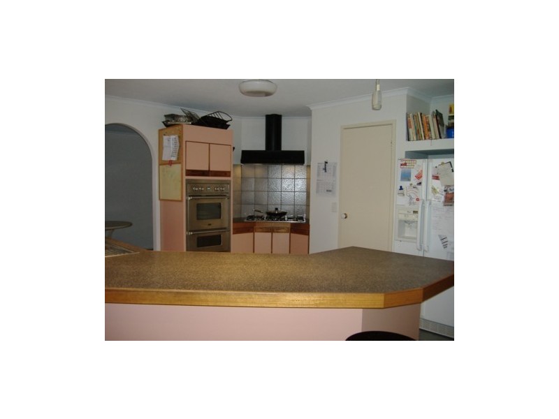 6 Winch Court, Mermaid Waters QLD 4218