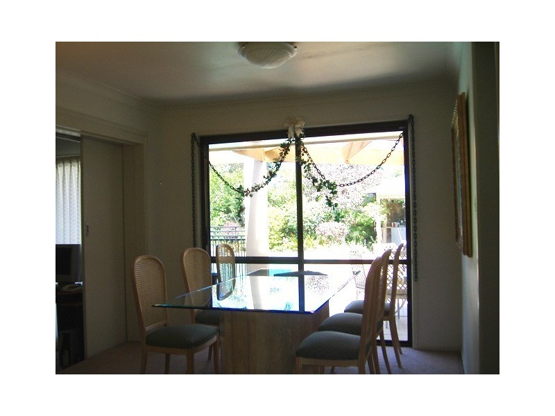 6 Brampton Court, Mermaid Waters QLD 4218