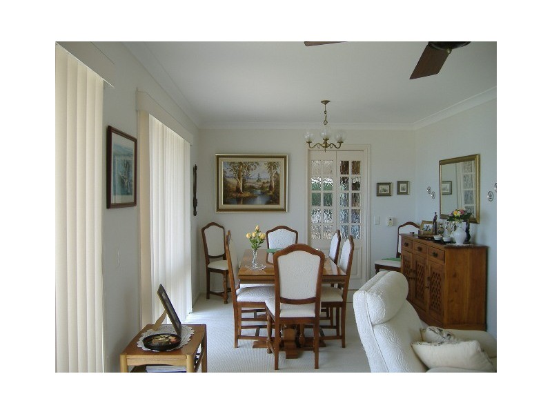 30 Haslewood Court, Mermaid Waters QLD 4218