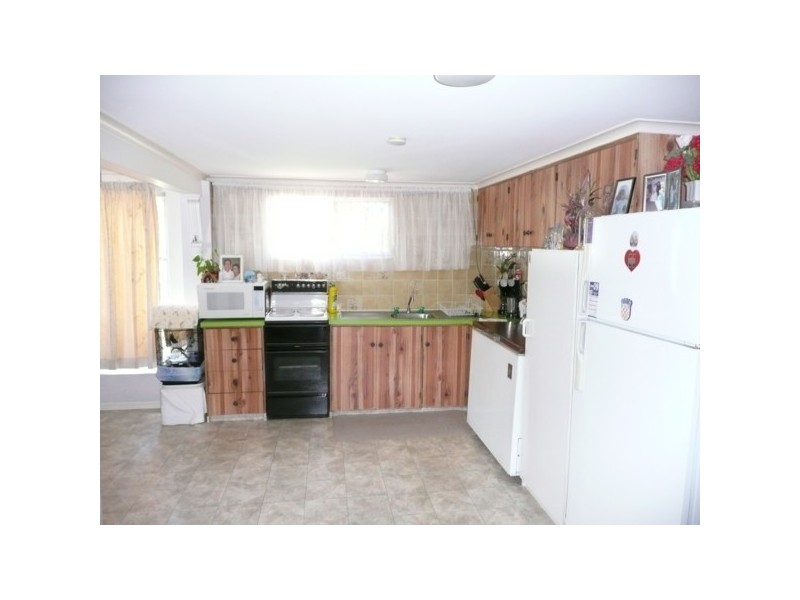 25 Birigun Street, Mermaid Waters QLD 4218