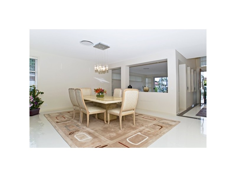 29 Hilda Street, Mermaid Beach QLD 4218