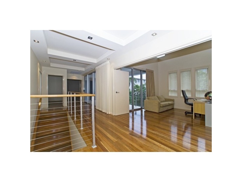 29 Hilda Street, Mermaid Beach QLD 4218