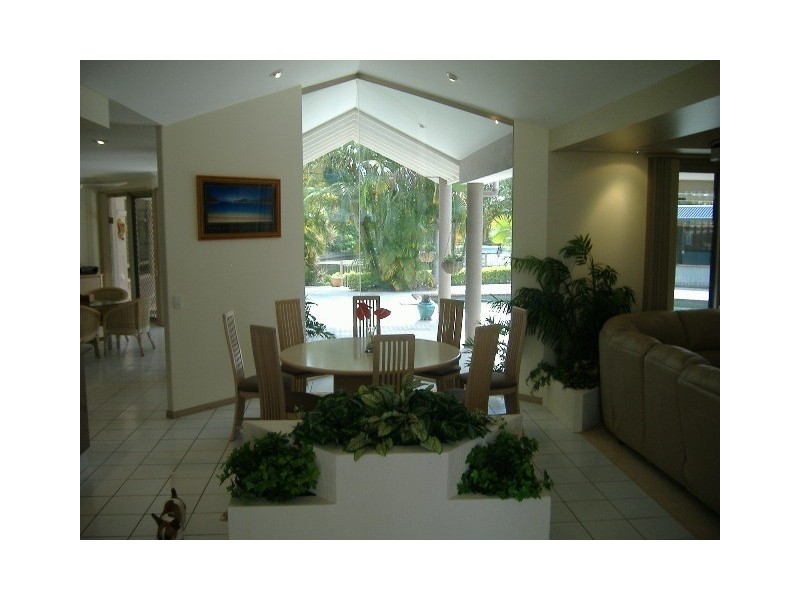 38 Kuranda Drive, Robina QLD 4226