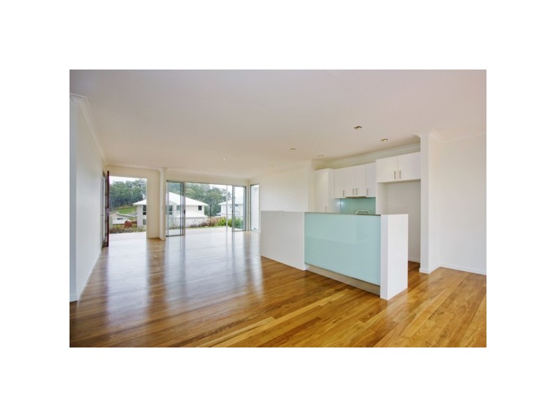 13 Worchester Terrace, Reedy Creek QLD 4227