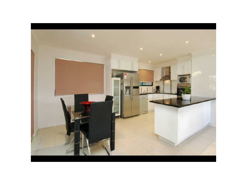 15 Tiwi Street, Sorrento QLD 4217