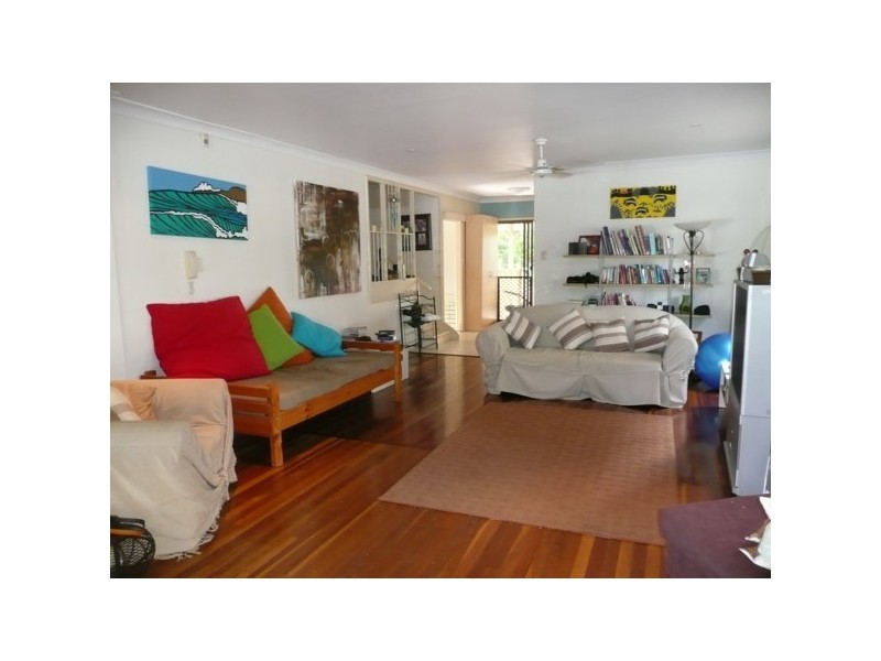 14 Dolphin Avenue, Mermaid Beach QLD 4218