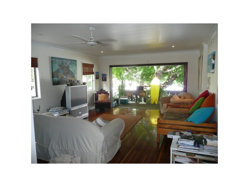 14 Dolphin Avenue, Mermaid Beach QLD 4218