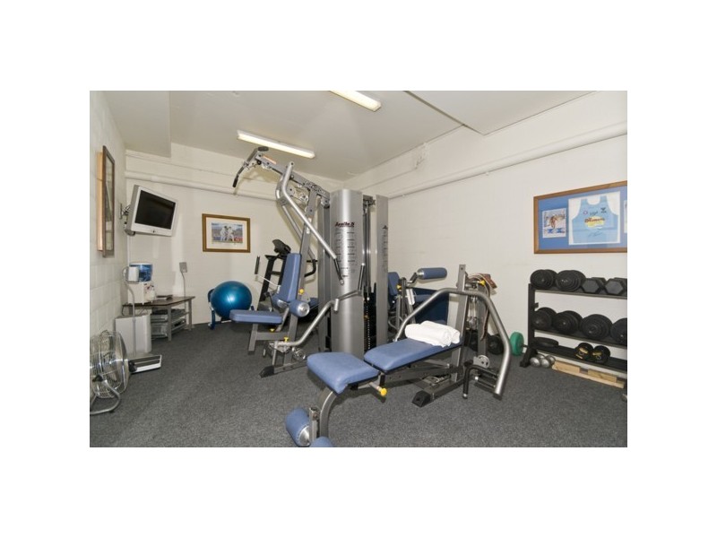 16 Hedges Avenue, Mermaid Beach QLD 4218