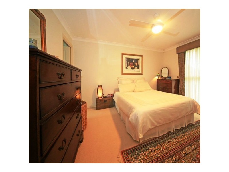 14 Donegal Crescent, Sorrento QLD 4217