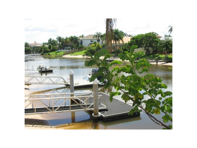 14 Donegal Crescent, Sorrento QLD 4217