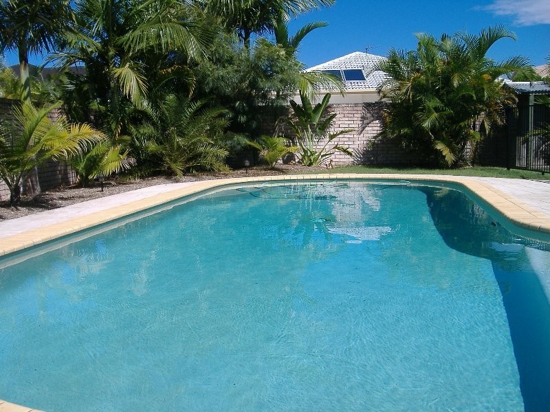 148 Santa Cruz Boulevard, Clear Island Waters QLD 4226