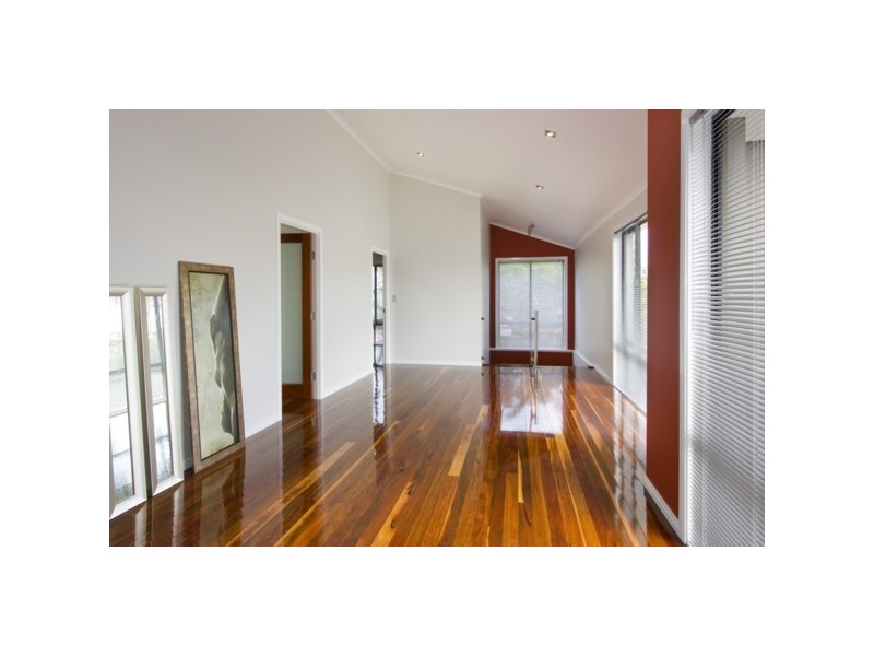 111 Petrel Avenue, Mermaid Beach QLD 4218