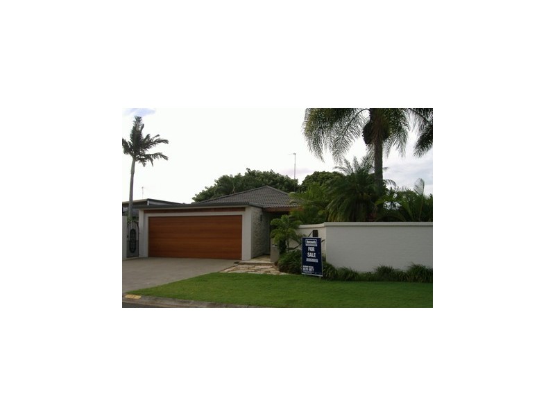 70 Volante Crescent, Mermaid Waters QLD 4218