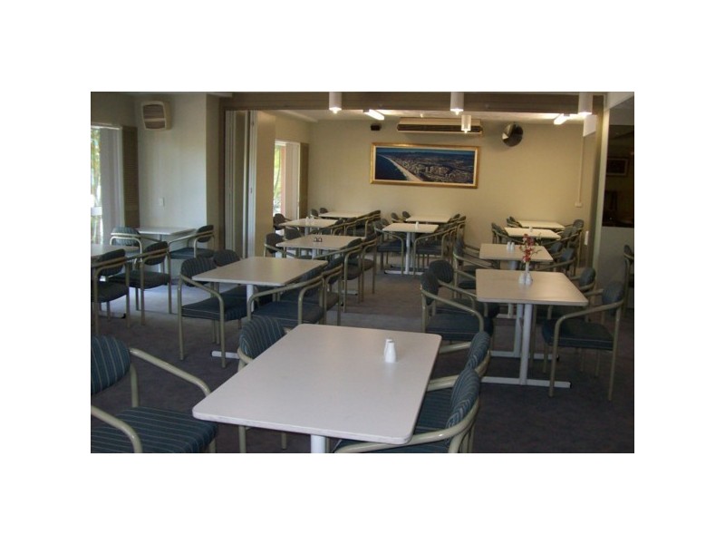 207/2007 Gold Coast Highway, Miami QLD 4220