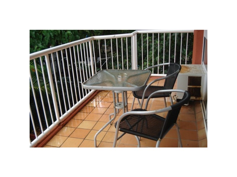 207/2007 Gold Coast Highway, Miami QLD 4220