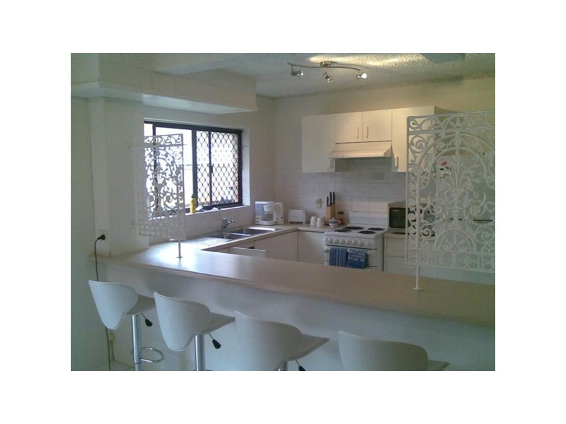 1 & 2/2 Havana Key, Broadbeach Waters QLD 4218