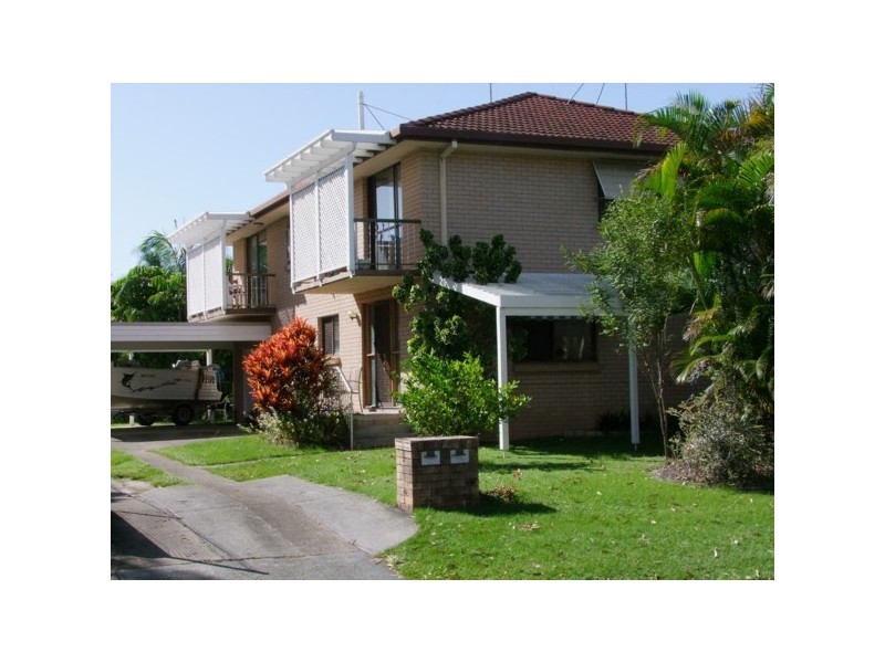 1 & 2/2 Havana Key, Broadbeach Waters QLD 4218