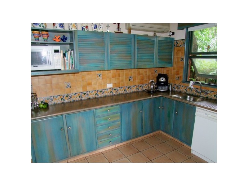 65 Dolphin Avenue, Mermaid Beach QLD 4218