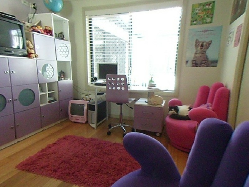 10 Saxonvale Tce, Mermaid Waters QLD 4218