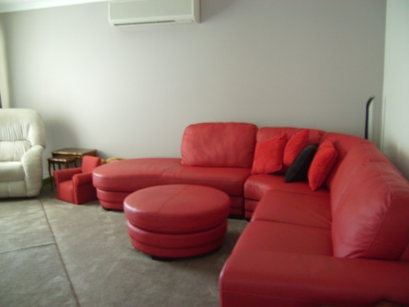 6 Nicolson Court, Mermaid Waters QLD 4218