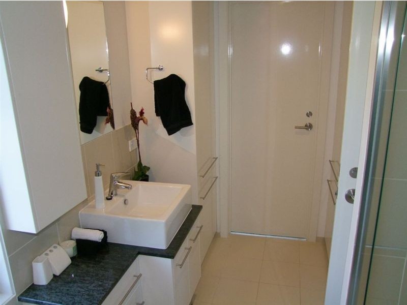 4/19 Mermaid Avenue, Mermaid Beach QLD 4218