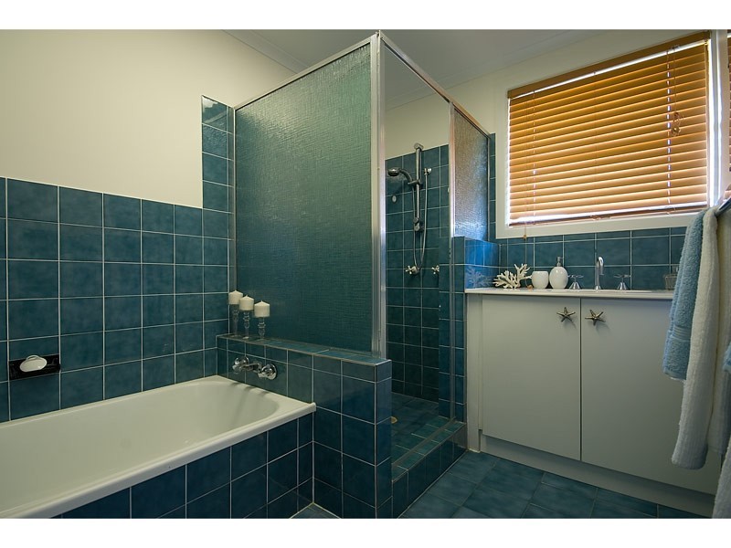 333 Monaco Street, Broadbeach Waters QLD 4218