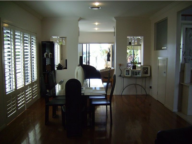 370 Rio Vista Boulevard, Mermaid Waters QLD 4218