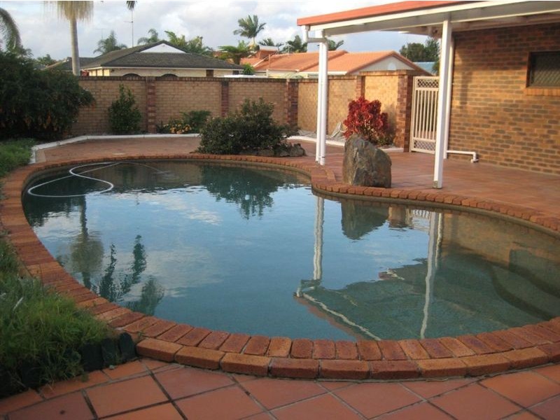 26 Arcadia Avenue, Mermaid Waters QLD 4218