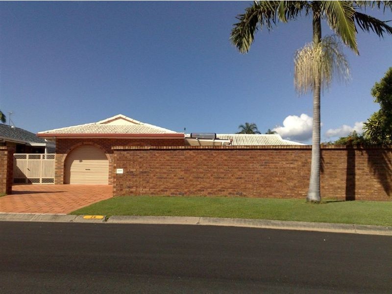 26 Arcadia Avenue, Mermaid Waters QLD 4218