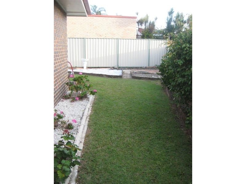 26 Arcadia Avenue, Mermaid Waters QLD 4218