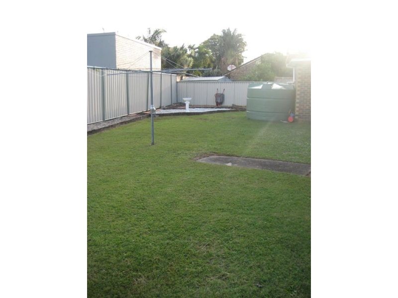26 Arcadia Avenue, Mermaid Waters QLD 4218