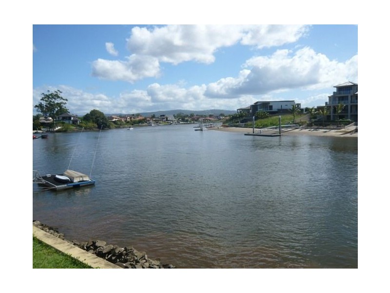 36 River Crescent, Broadbeach Waters QLD 4218