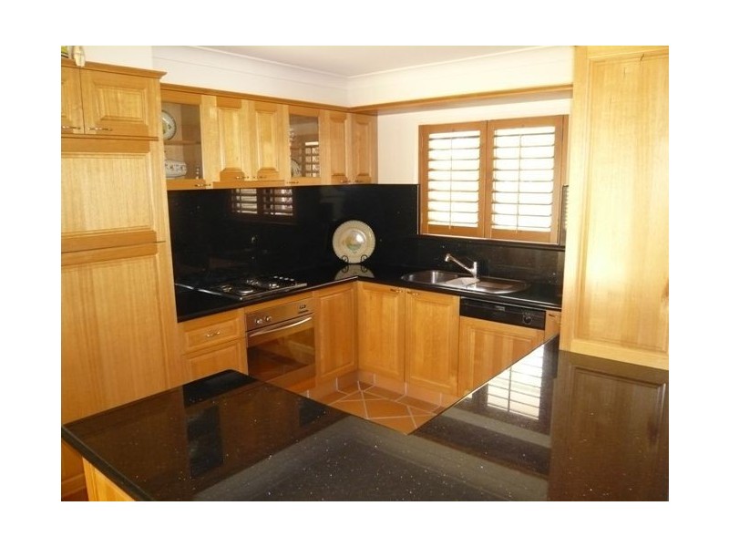 36 River Crescent, Broadbeach Waters QLD 4218