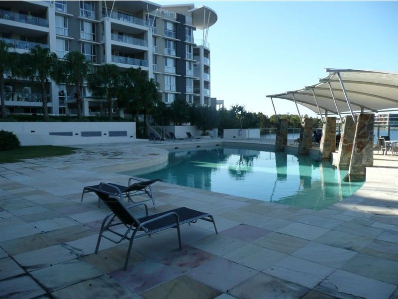 16/255 Varsity Parade, Varsity Lakes QLD 4227