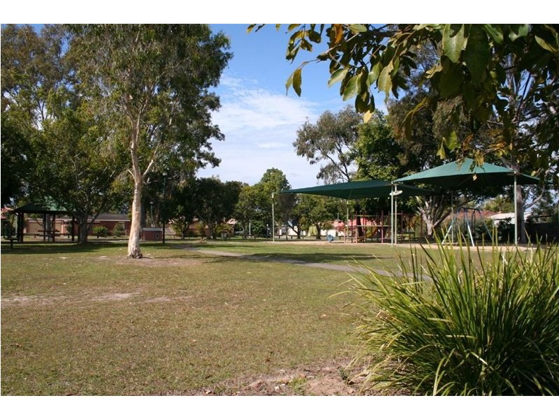 4 Jib Court, Mermaid Waters QLD 4218