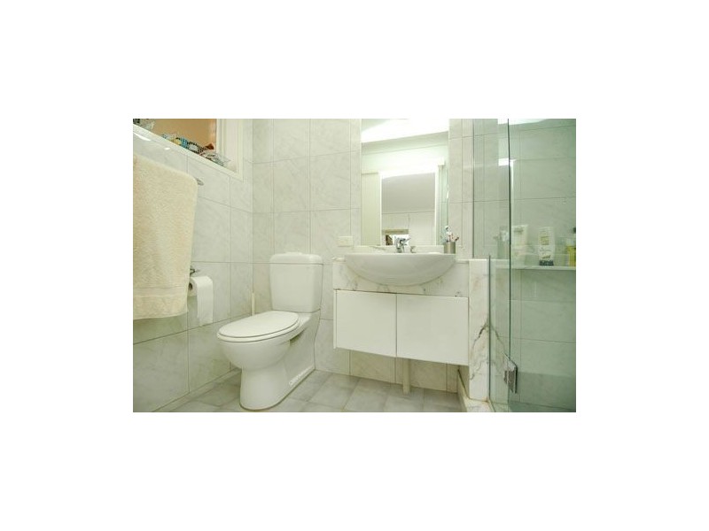 3 Cedar Place, Broadbeach Waters QLD 4218