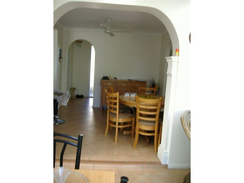 10 Sacha Place, Carrara QLD 4211