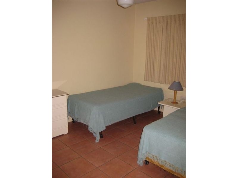 12/171 old burleigh, Broadbeach Waters QLD 4218