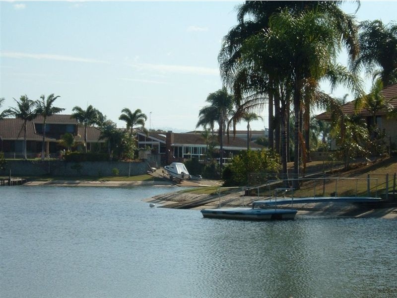 347 Monaco Street, Broadbeach Waters QLD 4218