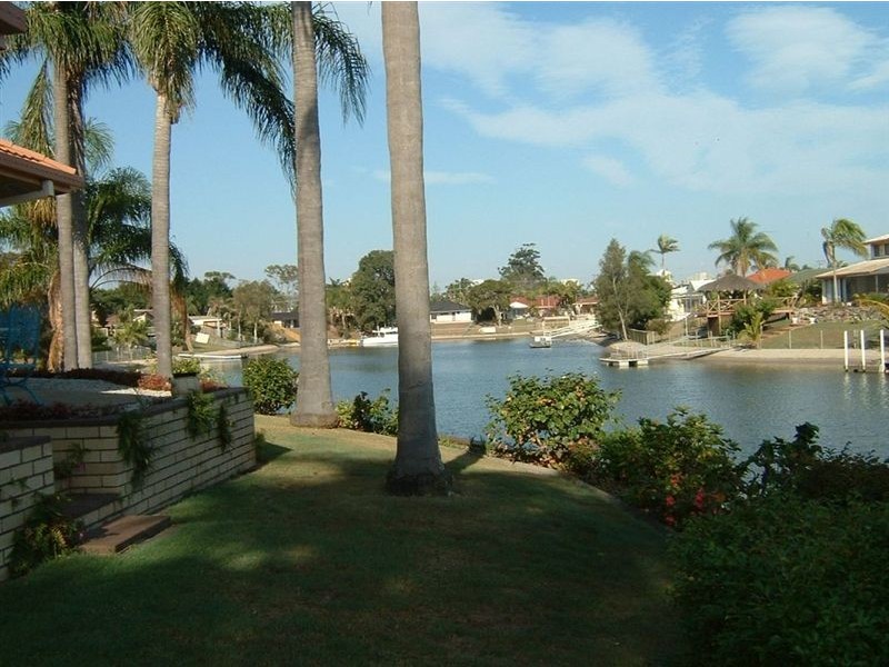 347 Monaco Street, Broadbeach Waters QLD 4218