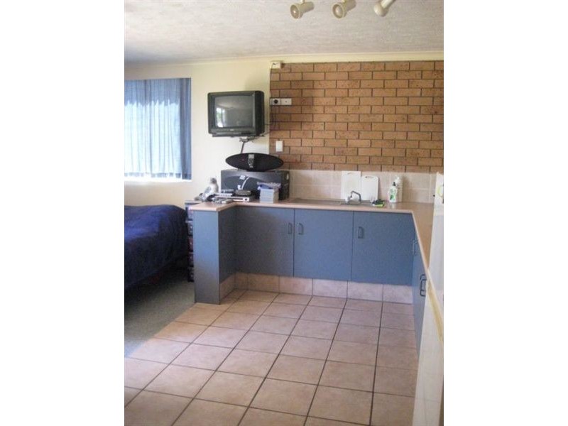 205/40 Surf Parade, Broadbeach QLD 4218