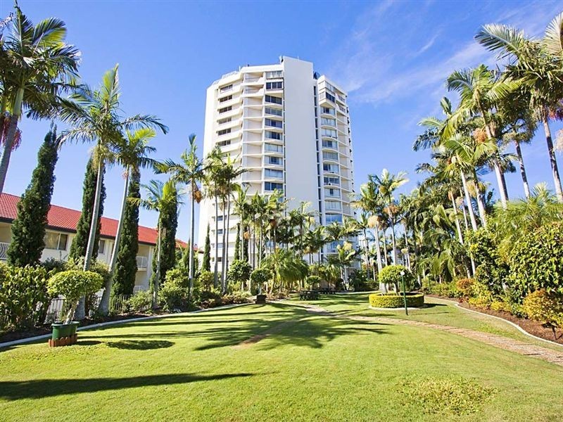 301/21 Peninsular Drive, Surfers Paradise QLD 4217