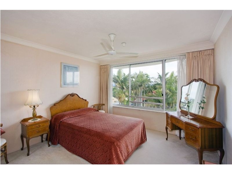 301/21 Peninsular Drive, Surfers Paradise QLD 4217