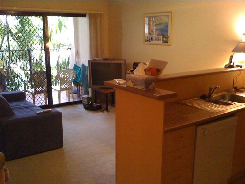 13/7 Barranbali Street, Surfers Paradise QLD 4217