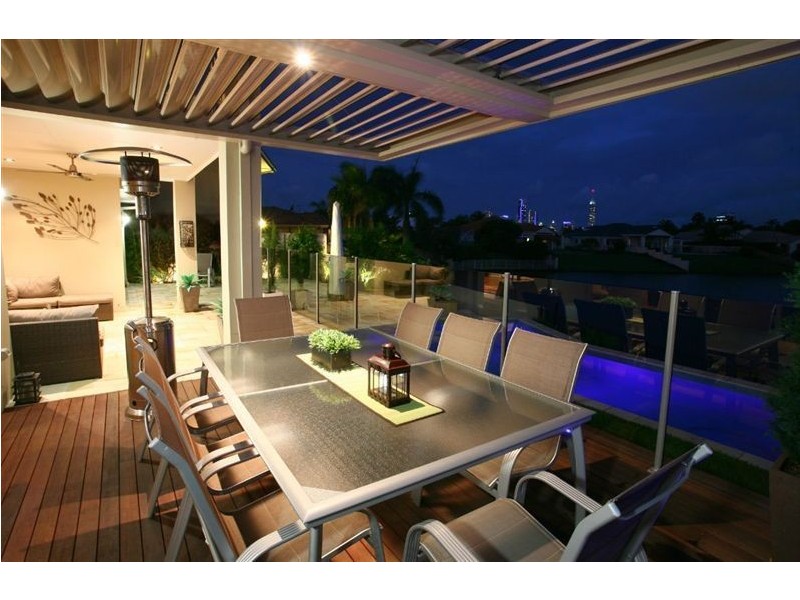 7/40 Cotlew Street East, Southport QLD 4215